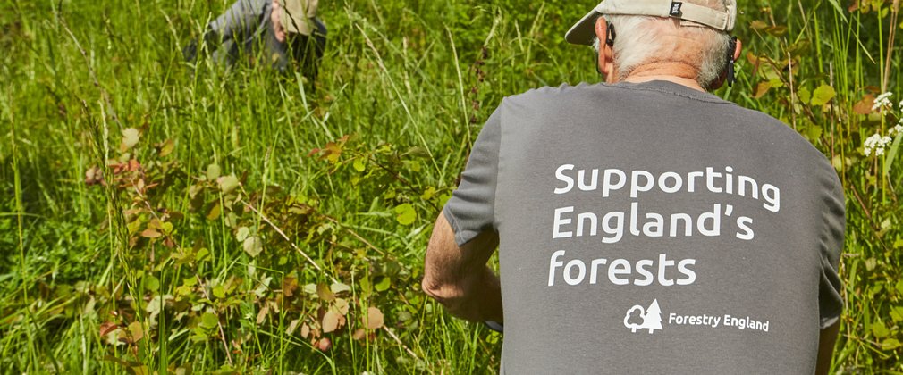 Close up of the Forestry England volunteering tshirt